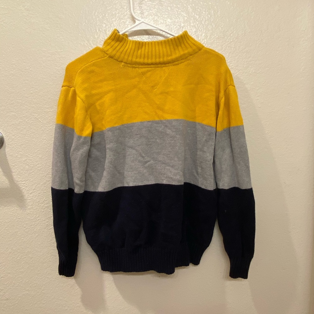 Sweater - Picture 3 of 4